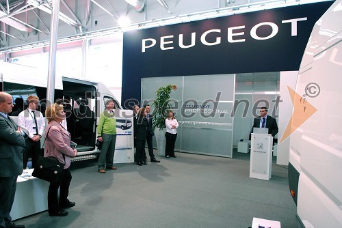 Predstavitev avta Peugeot Partner 4x4
