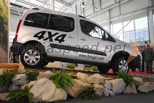 Novi Peugeot Partner 4x4, slovenska predstavitev