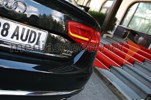 Novi Audi A8