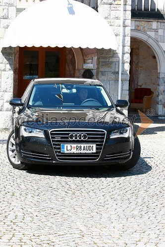 Novi Audi A8