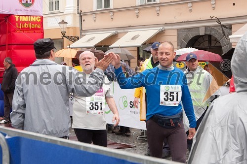 Pot ob žici-tek trojk