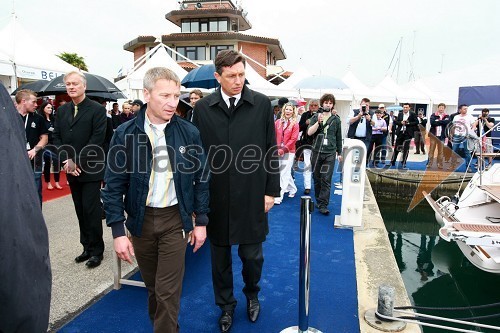 Dr. Robert Ferko, predsednik uprave podjetja Elan d.o.o. in Borut Pahor, predsednik vlade Republike Slovenije