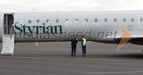 Letalo Bombardier Canadair Regional Jet 700 (CRJ 700)