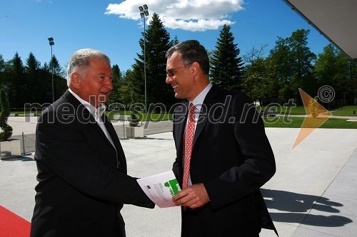 Prof. dr. Baldomir Zajc, predsednik Slovenske inženirske zveze in Črtomir Remec, predsednik Inženirske zbornice Slovenije (IZS)