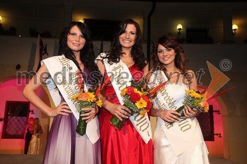 Sandra Adam, prva spremljevalka Miss Koroške 2010, Sandra Skutnik, Miss Koroške 2010 in Tanja Volič, druga spremljevalka Miss Koroške 2010