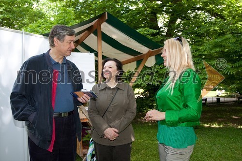 Dr. Danilo Türk, predsednik Republike Slovenije, soproga Barbara Miklič Türk in Lucienne Lončina, glasbenica