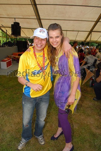 Žiga Kos, član društva Sonček Maribor in Tina Petelin, Miss Slovenije 2009