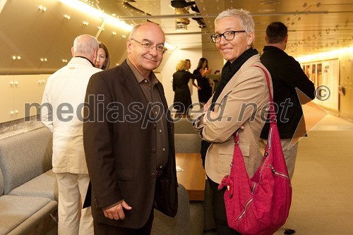 Mitja Rotovnik, direktor Cankarjevega doma in Alenka Žavbi, fotografinja