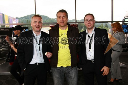 Igor Geršak, direktor za prodajo osebnih vozil Mercedes-Benz pri AC Intercar d.o.o., Miran Ališič in Jaka Kavčič, direktor Trendy d.o.o.