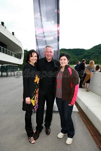 Polona Požgan, moderatorka na Radio Center, Štefan Vöröš, generalni direktor AC Intercar, d.o.o. in Lucija Polavder, slovenska judoistka