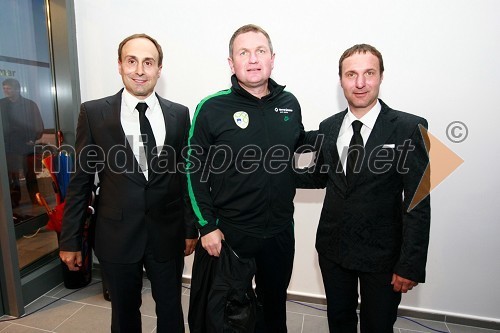 Uroš Seles, direktor BMW Selmar d.o.o., Matjaž Kek, selektor Slovenske nogometne reprezentance in Denis Seles, tehnični direktor BMW Selmar d.o.o.