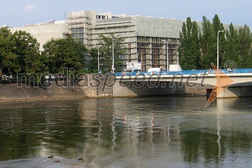 Wroclaw nenehno obnavljajo in gradijo