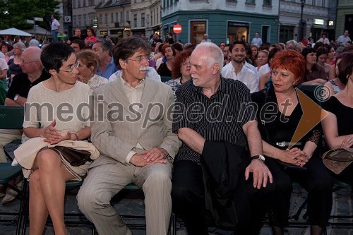 dr. Jasna Čuk, zdravnica, soprog mag. Jožko Čuk, direktor Slovenskega narodnega gledališča (SNG) Nova Gorica, Marko Gorjanc, namestnik ravnatelja SNG Opera in balet Ljubljana in soproga Radomila