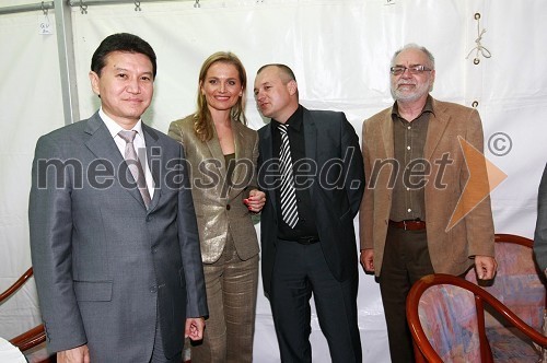 Kirsan Ilyumzhinov, predsednik FIDE - svetovne šahovske zveze in ruske republike Kalmikije, Katarina Kresal, notranja ministrica, Franc Kangler, župan Mestne občine Maribor in Boris Kutin, predsednik ECU - evropske šahovske zveze