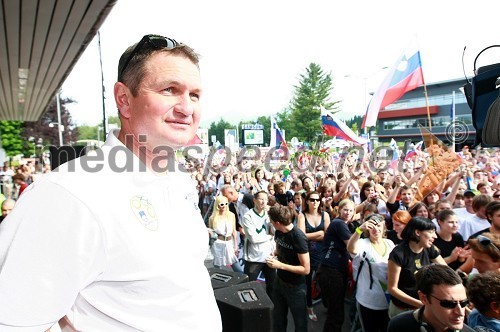 Matjaž Kek, selektor Slovenske nogometne reprezentance