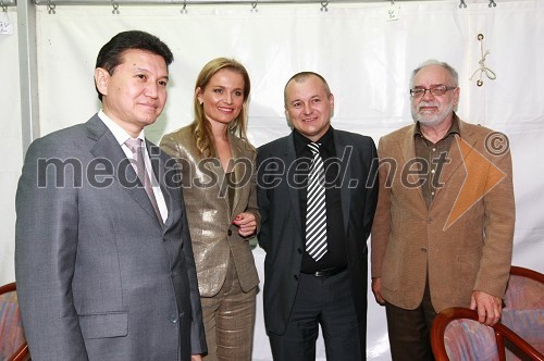 Kirsan Ilyumzhinov, predsednik FIDE - svetovne šahovske zveze in ruske republike Kalmikije, Katarina Kresal, notranja ministrica, Franc Kangler, župan MO Maribor in Boris Kutin, predsednik ECU - evropske šahovske zveze