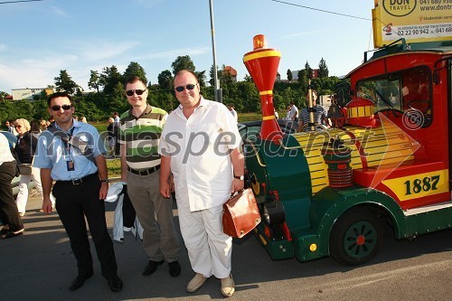 Vinko Filipič, član poslovodstva Pošte Slovenije, mag. Igor Marinič, namestnik direktorja Pošte Slovenije in Aleš Hauc, generalni direktor Pošte Slovenije