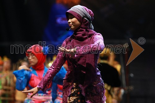 Folklorna skupina Keluarga Paduan Angklung Sma Negeri 3, Indonezija