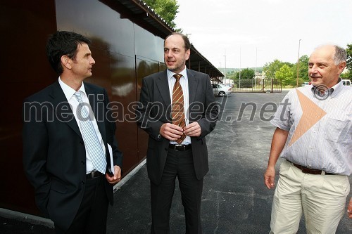 Valter Furlanič, direktor PE Koper Pošte Slovenije, ... in ...