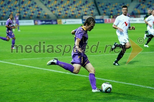 Dejan Mezga, nogometaš NK Maribor