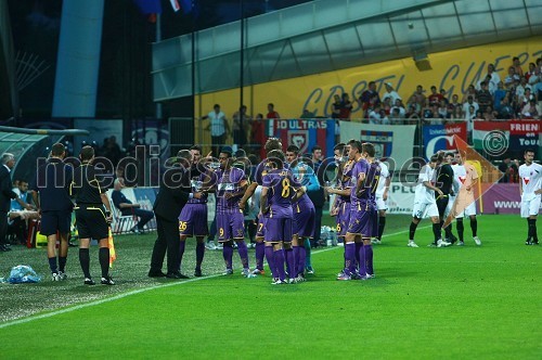 Darko Milanič, trener NK Maribor in nogometaši NK Maribor 
	