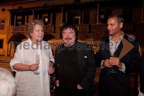 Elena Obraztsova, operna pevka, Janez Lotrič, operni pevec in Danilo Rošker, direktor SNG Maribor