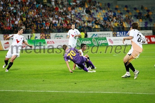 Aleš Mertelj, nogometaš NK Maribor in nogometaši NK Videoton