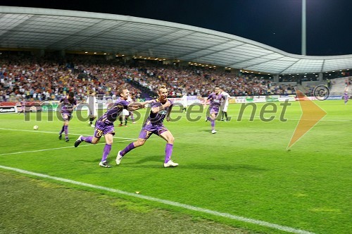 Veselje nogometašev NK Maribor ob zmagi