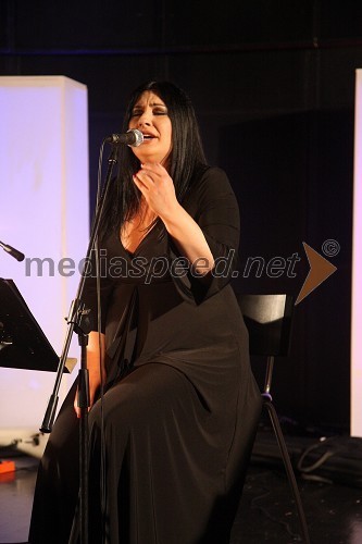 Kaliopi, makedonska pevka