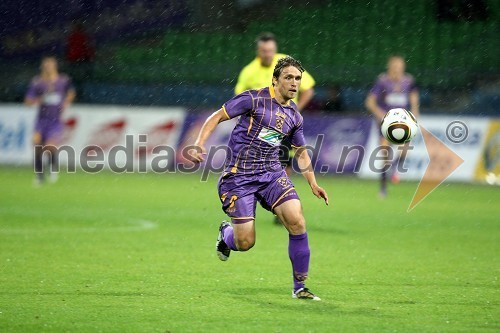 Dejan Mezga, nogometaš NK Maribor