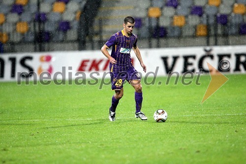 Mitja Viler, nogometaš NK Maribor