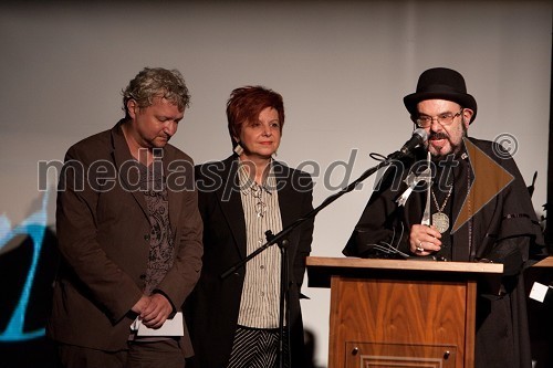 Dinko Tucaković, režiser in scenarist, upravnik Muzeja Jugoslovanske kinoteke, Majda Širca, ministrica za kulturo in Jose Mojica Marins, režiser, scenarist, igralec in producent