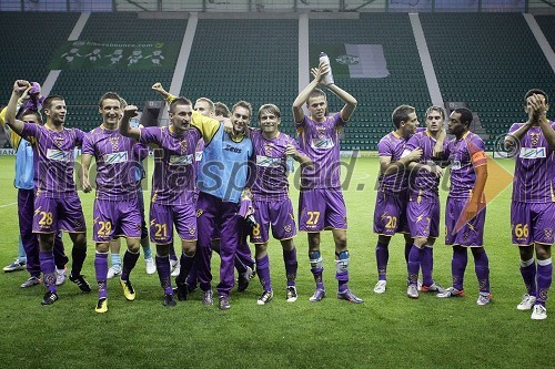 Veselje nogometašev NK Maribor