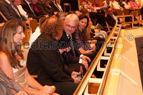 Darko Brlek, direktor Festivala Ljubljana, spremljevalka Janja Lamberger in dr. Ivo Josipović, predsednik Republike Hrvaške