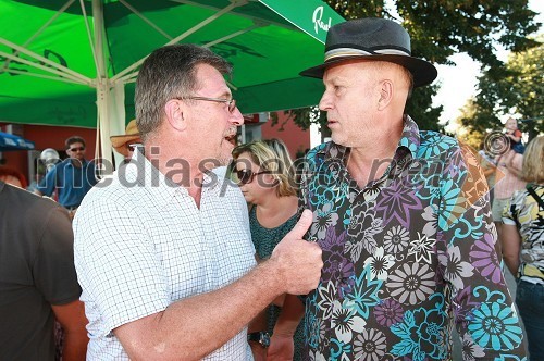 Dr. Bojan Korošec, direktor Splošne bolnišnice Murska Sobota in Vlado Kreslin, glasbenik