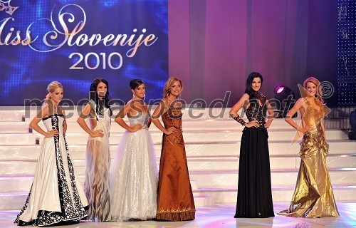 Ajda Sitar, Sandra Adam, Ana Zmrzlikar, Vesna Brkič, Sandra Skutnik in Karmen Klinc, superfinalistke za Miss Slovenije 2010