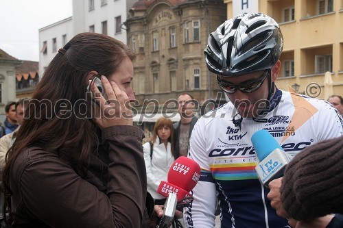 Simona Lobnik, novinarka Radia City in Marko Potrč, moderator Radia City