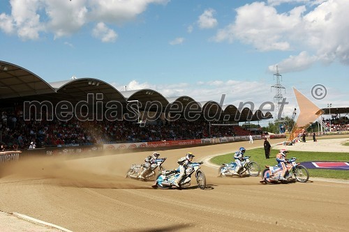 Chris Holder (Avstralija), Jaroslaw Hampel (Poljska), Friderik Lindgren (Švedska) in Chris Harris (Velika Britanija)