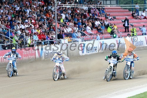 Friderik Lindgren (Švedska), Jason Crump (Avstralija), Greg Hancock (ZDA) in Chris Harris (Velika Britanija)