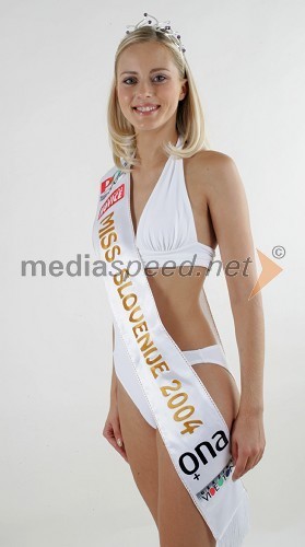 Miss Slovenije 2004 Živa Vadnov