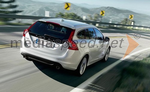 Novi Volvo V60 se že proizvaja