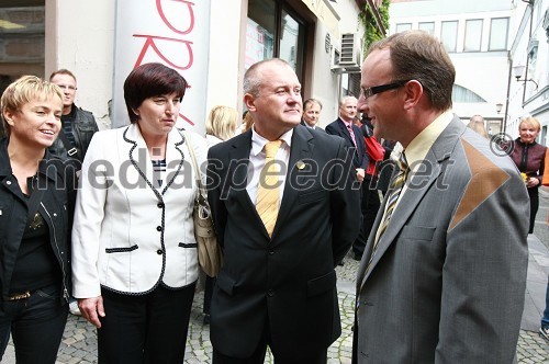 Alenka Švarc, Ljudmila Novak, poslanka Evropskega parlamenta, Franc Kangler, župan Mestne občine Maribor in mag. Radovan Žerjav, predsednik stranke SLS