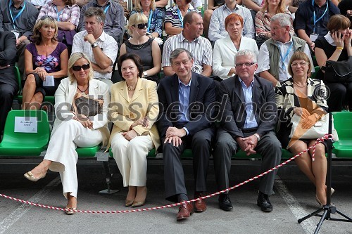 Mojca Seliškar Toš, šefinja kabineta predsednika Slovenije, Barbara Miklič Turk, soproga, dr. Danilo Türk, predsednik Republike Slovenije, ... in ...