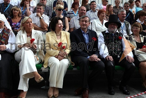 Mojca Seliškar Toš, šefinja kabineta predsednika Slovenije, Barbara Miklič Turk, soproga, dr. Danilo Türk, predsednik Republike Slovenije ter Anton Tone Smolnikar, župan Občine Kamnik