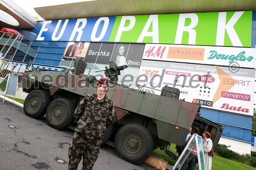 Vojaški desant na Europark