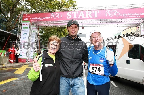 Lojzka Bratuša, veteranska svetovna prvakinja v gorskih tekih, ... in Polde Dolenc, maratonec (874)