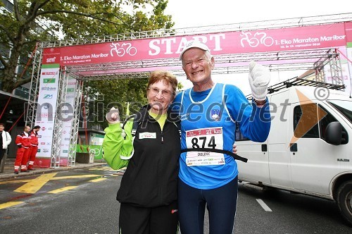 Lojzka Bratuša, veteranska svetovna prvakinja v gorskih tekih in Polde Dolenc, maratonec (874)