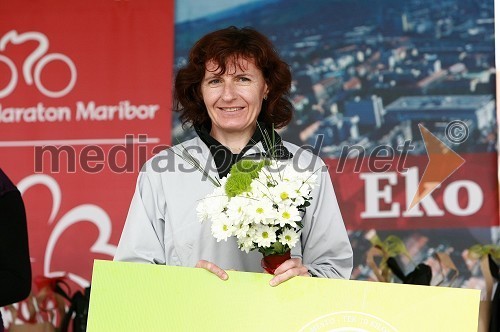 Helena Javornik, maratonka (546) 
