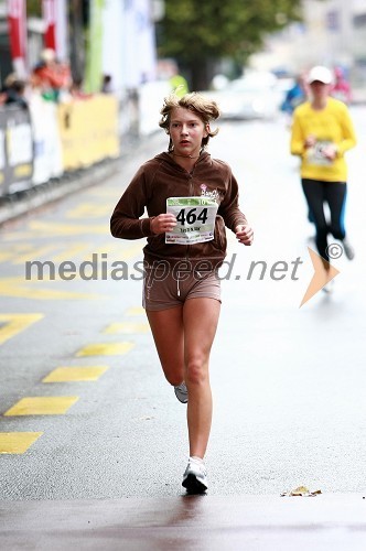 Sara Trstenjak, maratonka (464)
