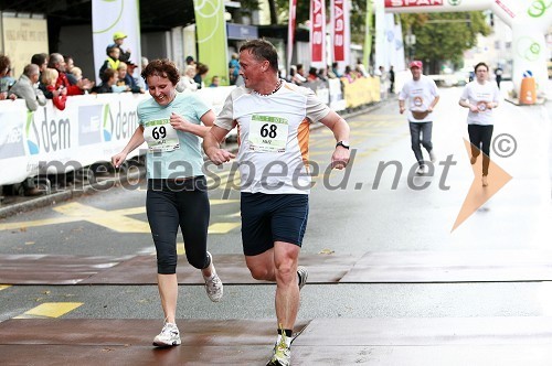 Karin Falež, maratonka (69) in Miran Falež, maratonec (68)

